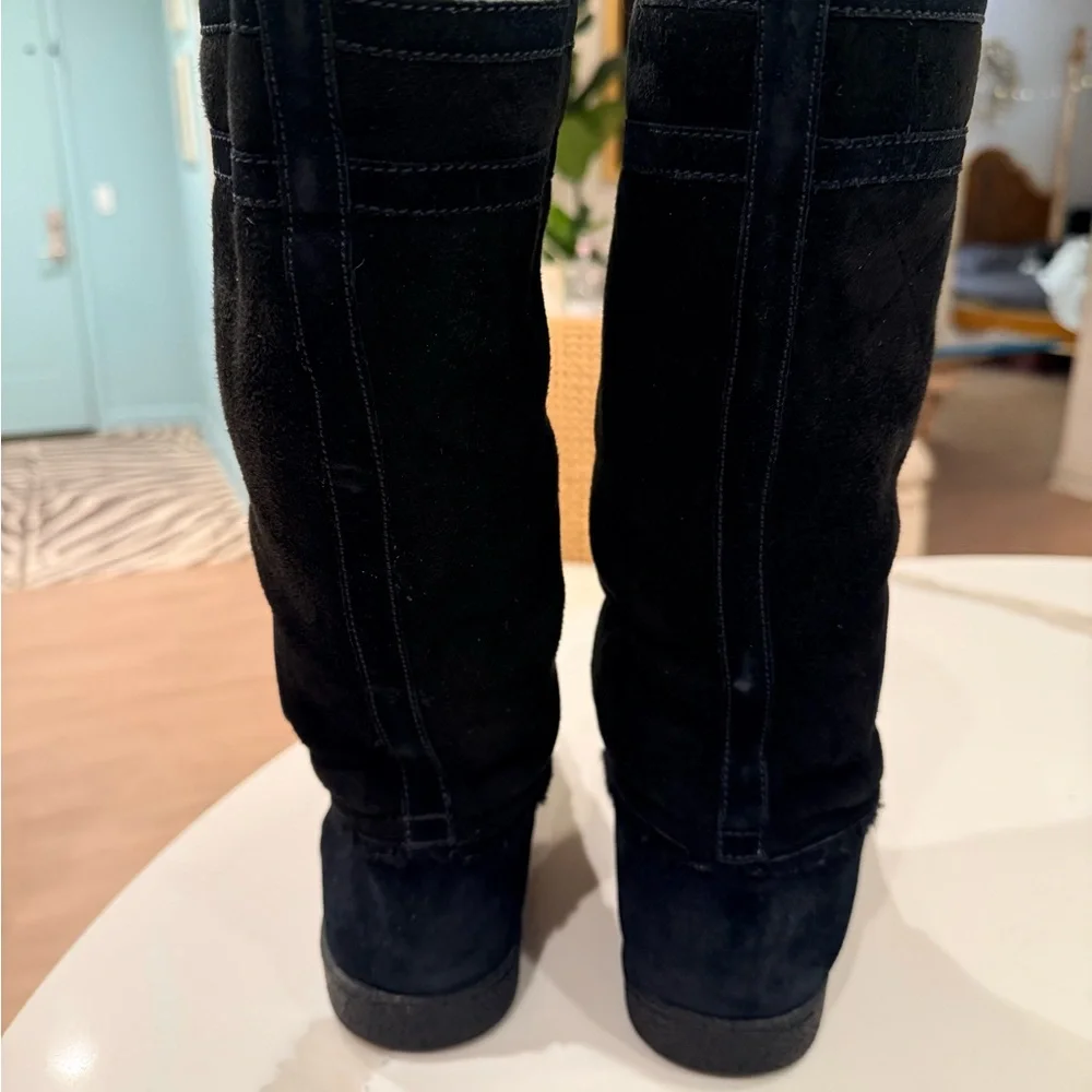 CHANEL Black Suede Mid-Calf CC Logo Boots - Picture 5 of 7